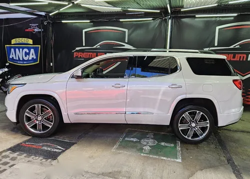 GMC Acadia 3.7 Denali At
