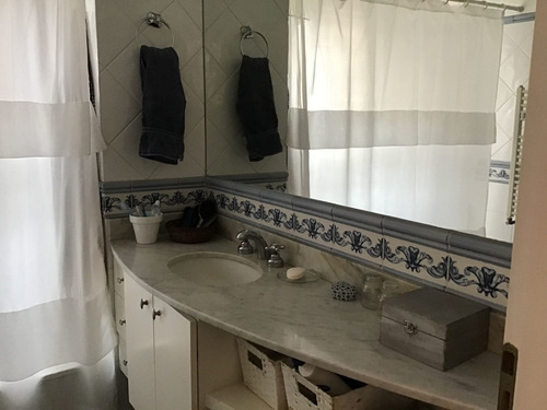 Casa En Venta En Barrio Cerrado Grand Bell 1