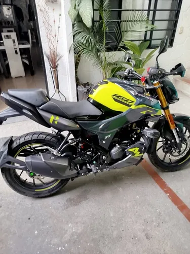 Hero Hunk 160r 4v Como Nueva
