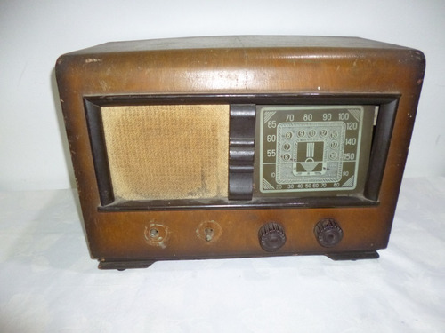 Radio Antigua De Madera A Válvulas Para Decoracion