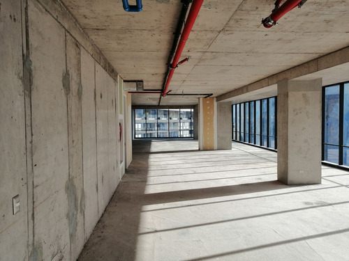 Arriendo Oficina Por Estrenar, 263,95 M2, La Dehesa