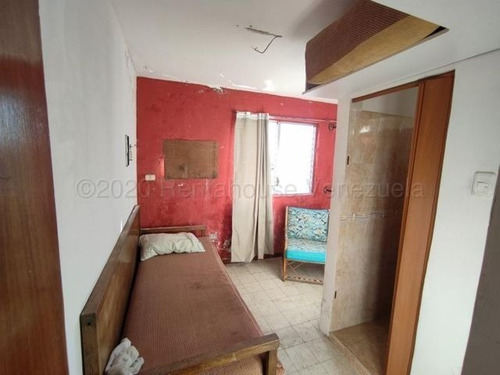 Imagen 14 de 17 de Guillermo Acevedo Vende Apartamento En Higuerote Mls #22-68