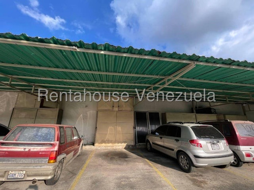 Apartamento En Venta Av Ppal San Agustin, Maracay 25-9386 Hc