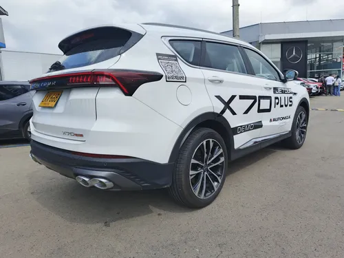 Jetour X70 Plus 1.5T Fwd At