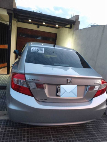 Imagen 4 de 9 de Honda Civic 2014 1.8 Lxs Mt 140cv