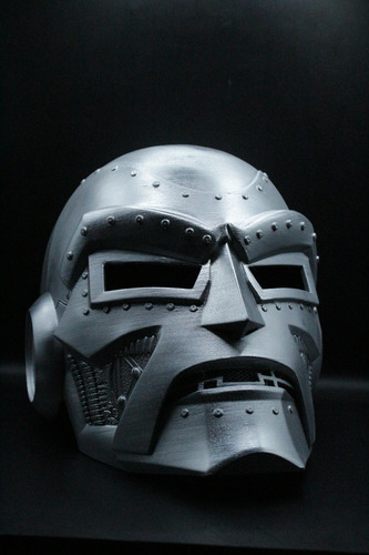 Mascara Doom Version Avengers Doomsday V1 Plateado
