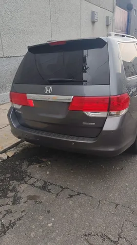 Honda Odyssey 3.5 Touring Minivan Cd Qc Dvd At