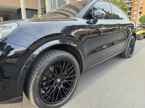 Porsche Cayenne 3.0 Platinum Edition