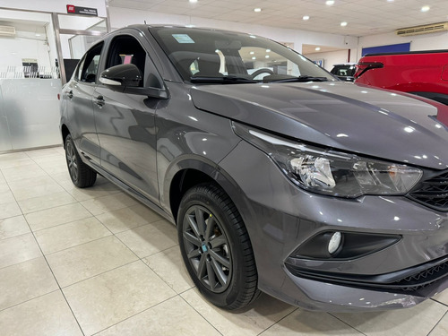 Fiat Cronos 1.3 Drive Mt