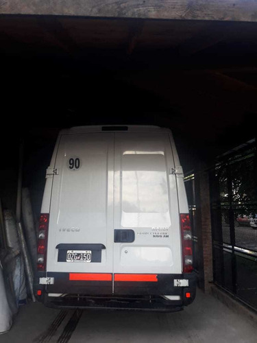 Iveco Daily 3.0 Furgon 55c16 H2 155cv 12.3m3 3300 2015