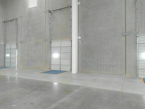 Se Renta Nave Industrial Aaa En Querétaro