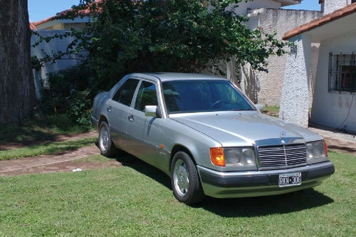 Mercedes Benz E200