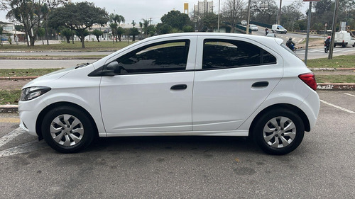 Chevrolet Onix Hatch Joy 1.0 8v Flex 5p Mec.