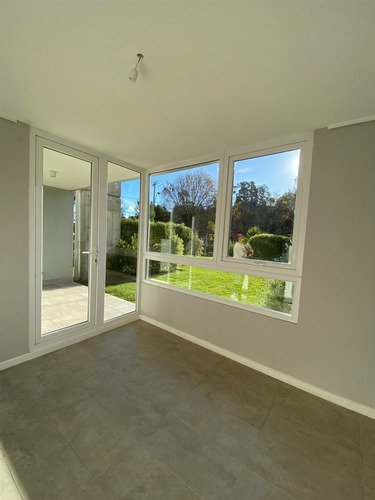 Depto En Arriendo De 3d/2b En Los Almendros De Reñaca