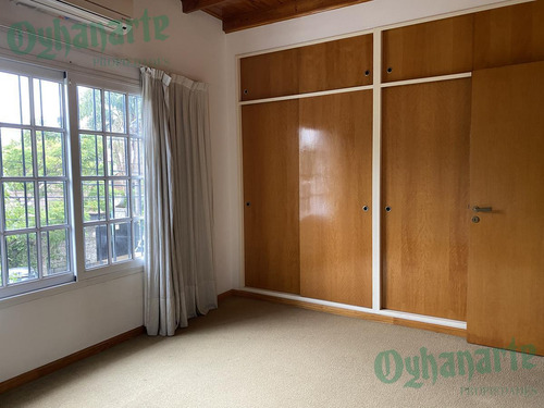 Imagen 5 de 22 de Excelente Casa A La Venta En Castelar Norte