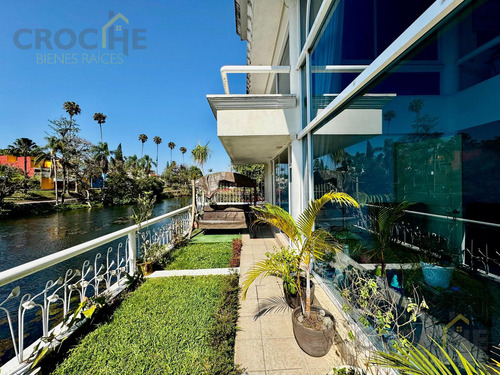 Residencia Con Vista Al Lago De Las Animas, Fracc. Las Anima