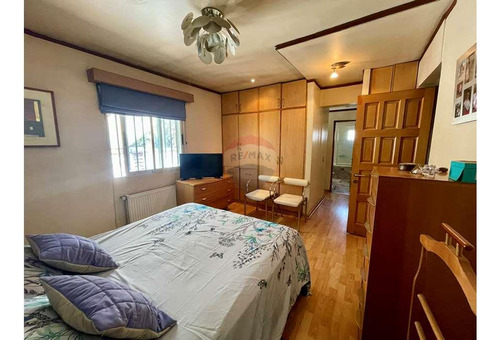 Hermosa Casa Con Amplio Terreno En Ñuñoa
