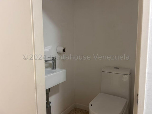 Eg Apartamento En Alquiler - El Rosal /  24-22532