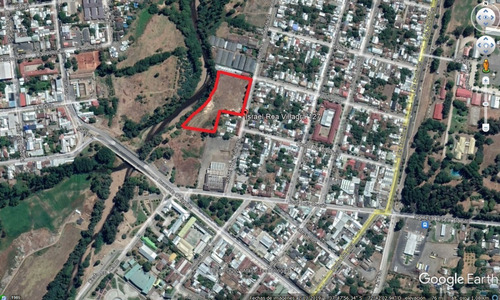Vendo Atractivo Y Céntrico Terreno De 13.000 M2 Aprox.