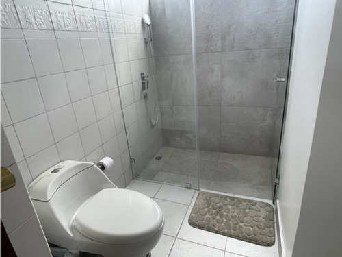 Se Vende Apartamento 165m2 Los Palos Grandes 3898