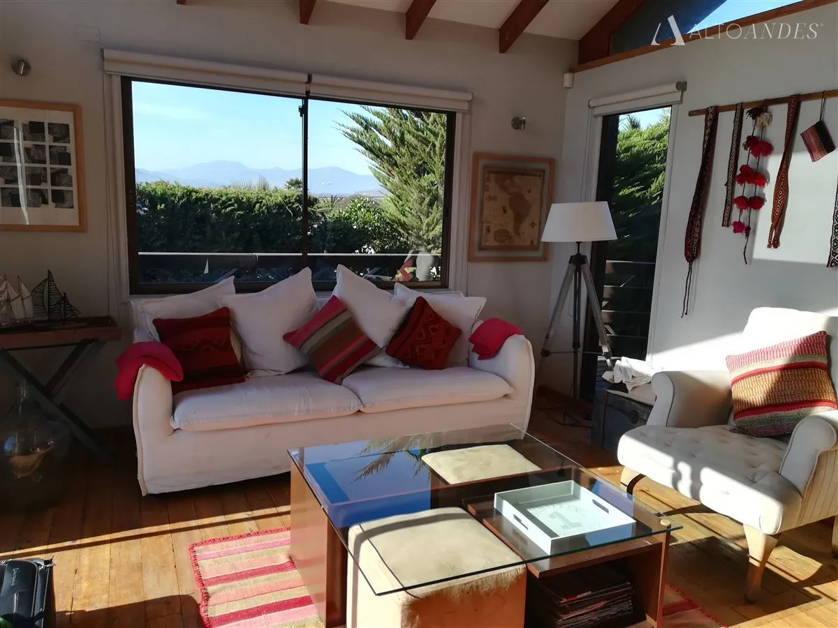 Imagen 5 de 21 de Casa En Venta De 3 Dorm. En Los Vilos