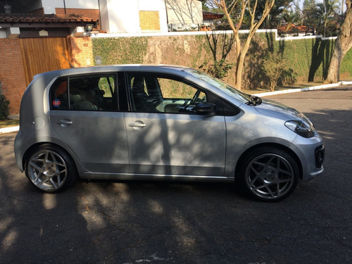 Imagem 10 de 10 de Volkswagen Up! 2016 1.0 Tsi Move 5p