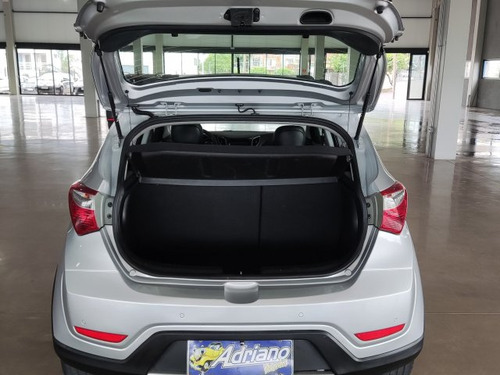 Hyundai HB20X HB20X 1.6 16V PREMIUM FLEX 4P AUTOMÁTICO