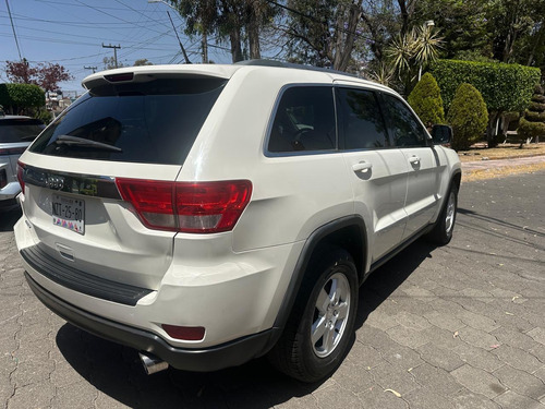 Jeep Grand Cherokee Laredo V6 Lujo 4x2 At