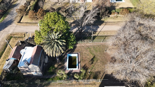 Venta. Roldan. 3 Dormitorios Piscina. Terreno Forestado De 788 M2 Permutas!!! Bajo Su Precio