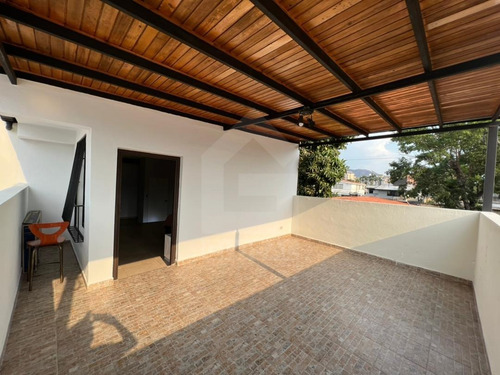 Imagen 17 de 17 de Global Vende Casa - Quinta En Urb. El Trigal Centro - Valencia (glc-789)