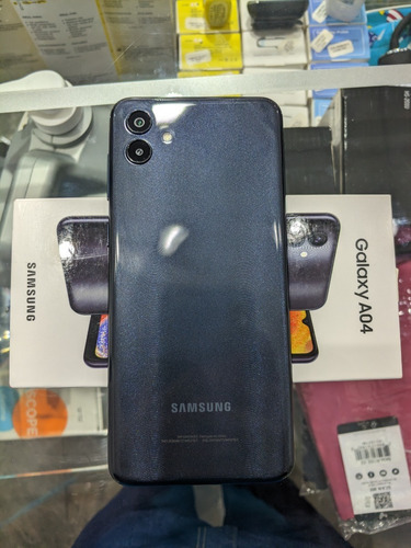 Samsung Galaxy A04 128 Gb Negro 4 Gb Ram (Usado)