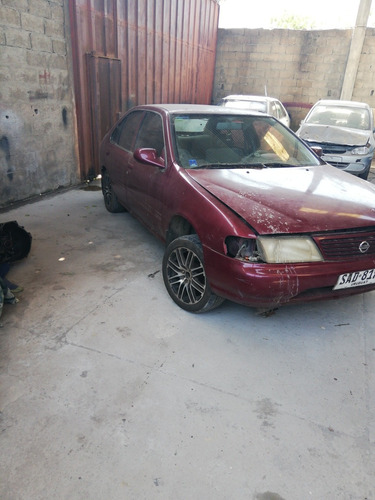 Nissan Sentra B14 D Full X Partes