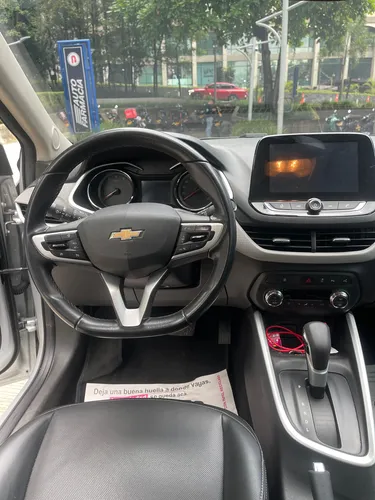 Chevrolet Onix 1.0T Premier Hatch At