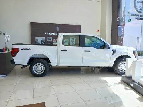 Ford F-150 F-150 DOBLE CABINA 4X4 V6