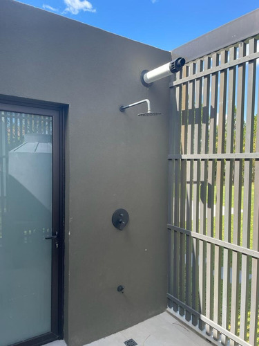 Imagen 25 de 29 de Casa En Venta De 3 Dormitorios, 3 Baños, Piscina En Barrio Privado Carmel