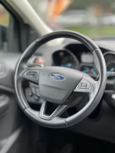 Ford Escape 2.0 Titanium