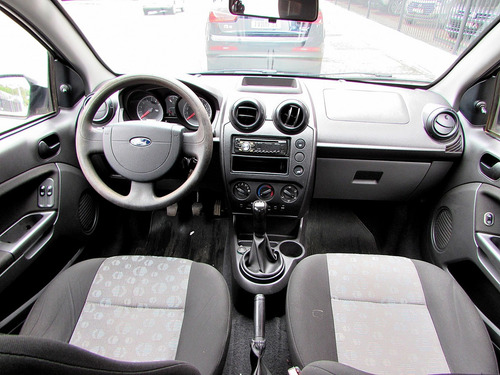 Imagem 11 de 14 de Ford Fiesta 2012 Flex