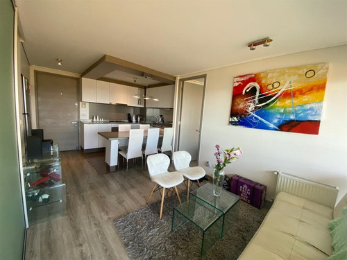 Departamento En Arriendo De 2 Dorm. En Concón