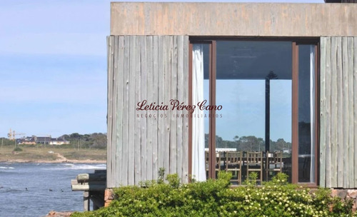 Imagen 7 de 26 de Espectacular Casa Frente Al Mar