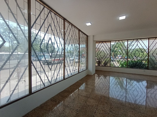 Imagen 8 de 17 de Local Comercial En Venta En Centro Puerto La Cruz