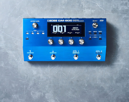 Pedal Sintetizador De Guitarra Y Bajo Boss® Gm-800 Color Azul