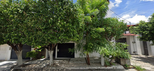 Casa En Venta Con Gran Patio Colonia El Retiro Delegacion Tuxtla Gutierrez