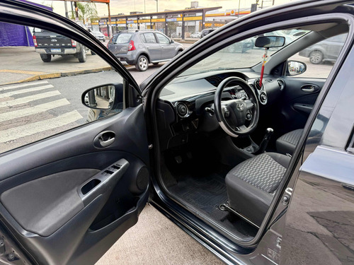 Toyota Etios 1.5 Sedan Xls