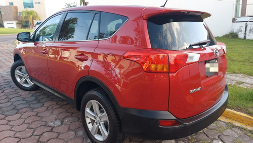 Imagen 8 de 15 de Toyota Rav 4 Xle 2014