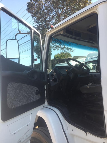 Imagem 13 de 15 de Mercedes Actros 2324 Ano 2012 Bau De 8metros