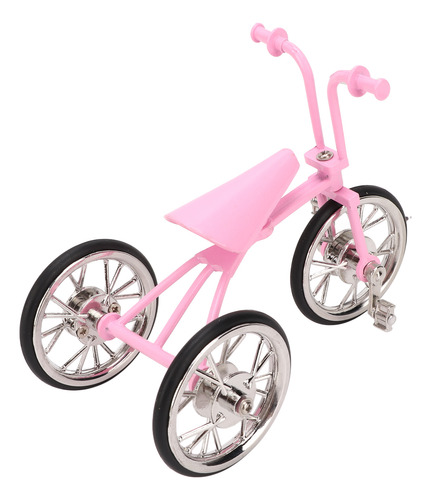 Adornos De Modelo De Triciclo Con Aspecto Rosa, Diseño Simul