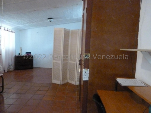 Imagen 14 de 30 de Lmgc Vende Espectacular Casa En Los Palos Grandes Cod: 23-4259