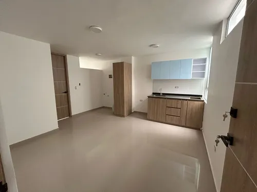 Edificio En Venta En El Ingenio. Cod V11666