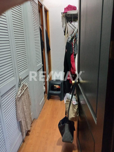 Casa En Avenida De La Rica En Villas Del Meson