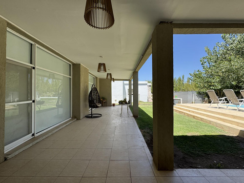Vende Casa En Barrio Privado Los Olivos